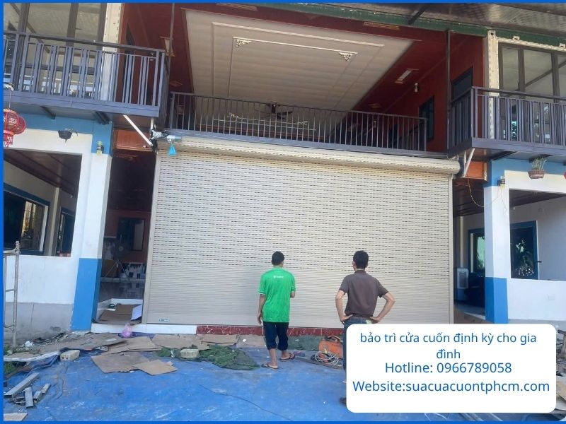 Kiểm tra cảm biến và hệ thống chống rơi cửa cuốn
